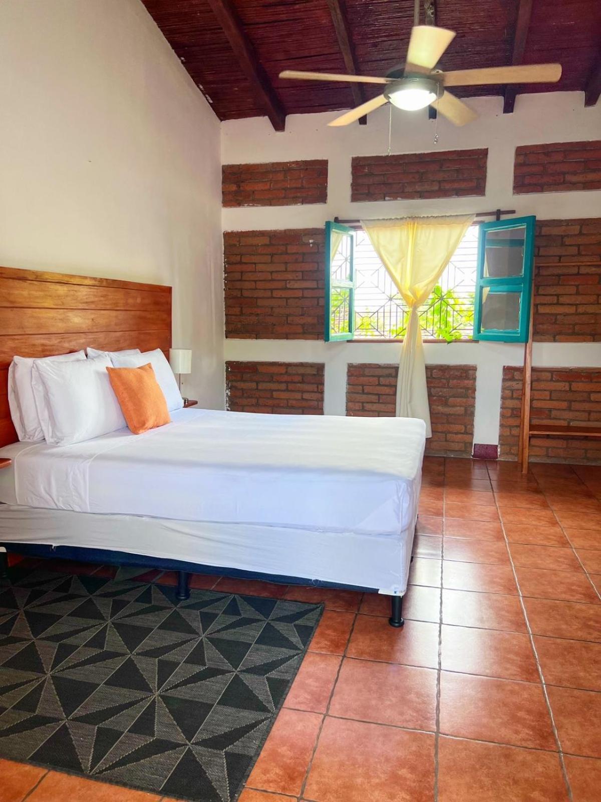 Hotel Al Sole León المظهر الخارجي الصورة